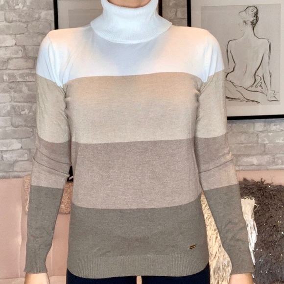 Calvin Klein turtle neck sweater - Picture 1 of 1